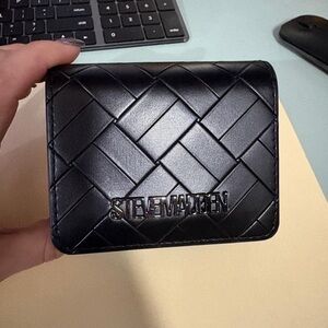 Steve Madden Woven Black Card Holder/crossbody